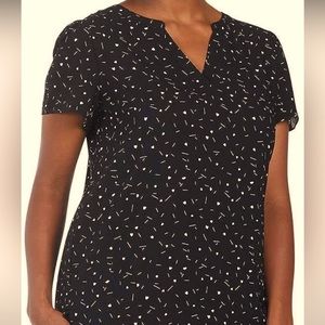 Hilary Radley Women’s blouse size Medium